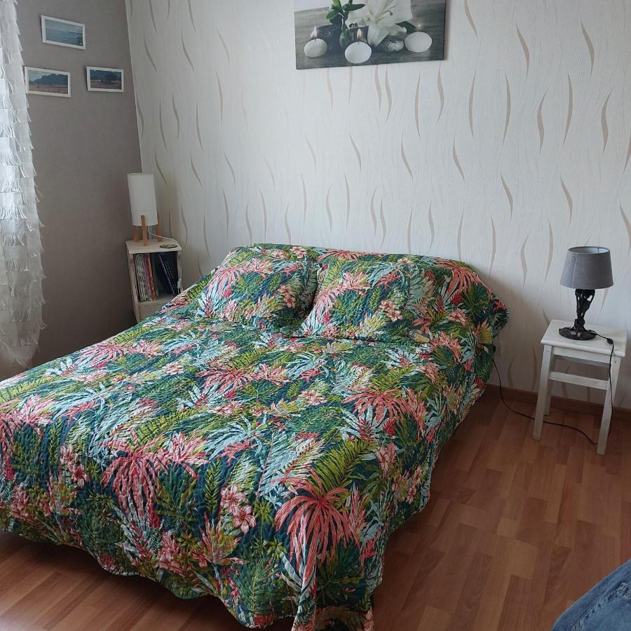 Tulipe24 Bed and Breakfast Savigne-l'Eveque Εξωτερικό φωτογραφία